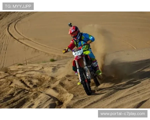 骑遇樊城畅行金秋描绘体旅融合发展新篇章